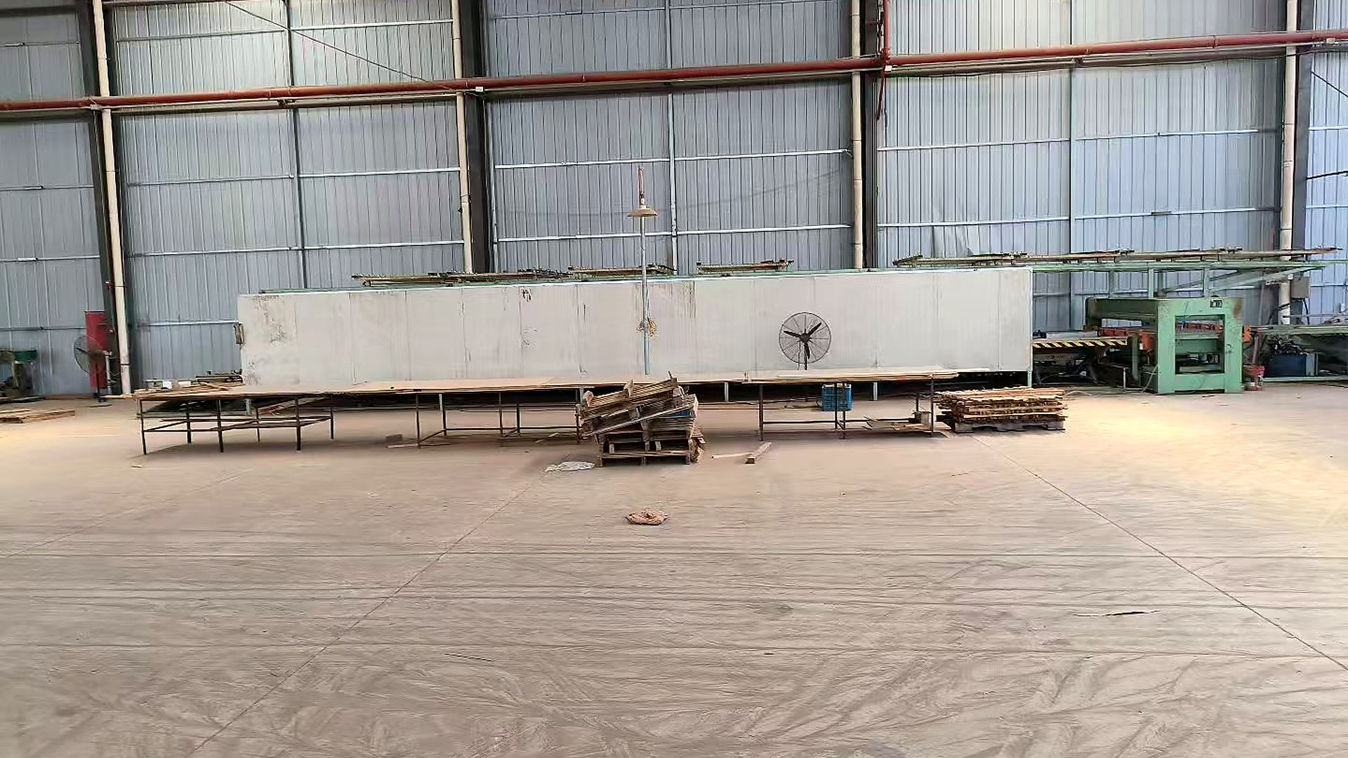 Container loading photo for hardwood export order
